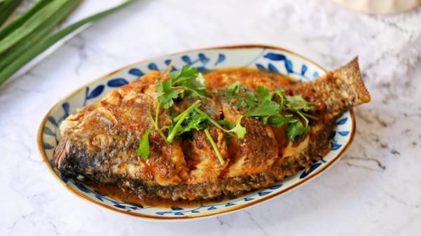 都是入侵物種,小龍蝦牛蛙這麼受歡迎,羅非魚為什麼沒人吃? 都是入侵物種,小龍蝦牛蛙這麼受歡迎,羅非魚為什麼沒人吃?