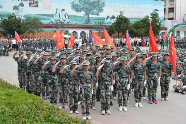 今天，中國打造“童子軍”？伊朗“空襲”以色列；日本跪交保護費