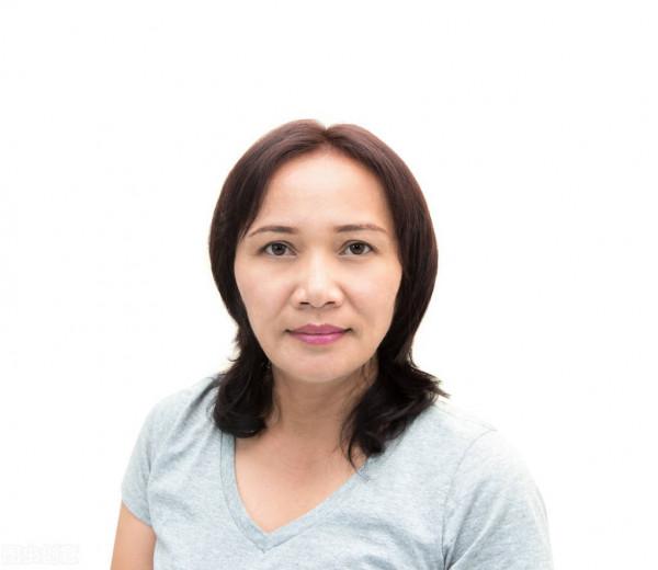 54歲的大媽：退休金少，找一個男人補貼自己，為啥這麼難