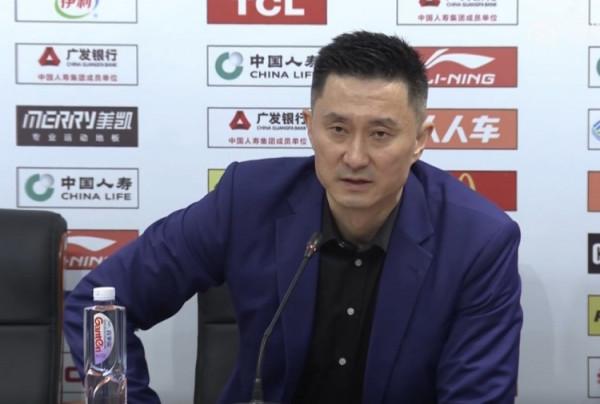 杜鋒：有些隊員躺贏了3個冠軍 然後真把自己當成了聯盟最好的球員