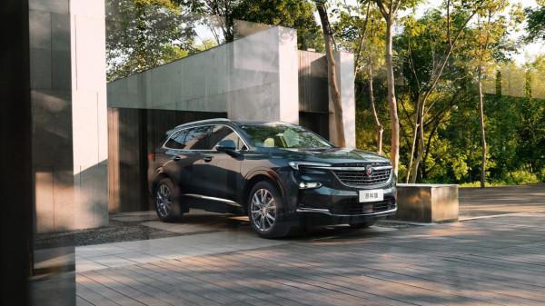 還有人覺得別克昂科旗是油老虎？上了輕混以後價效比直線飆升