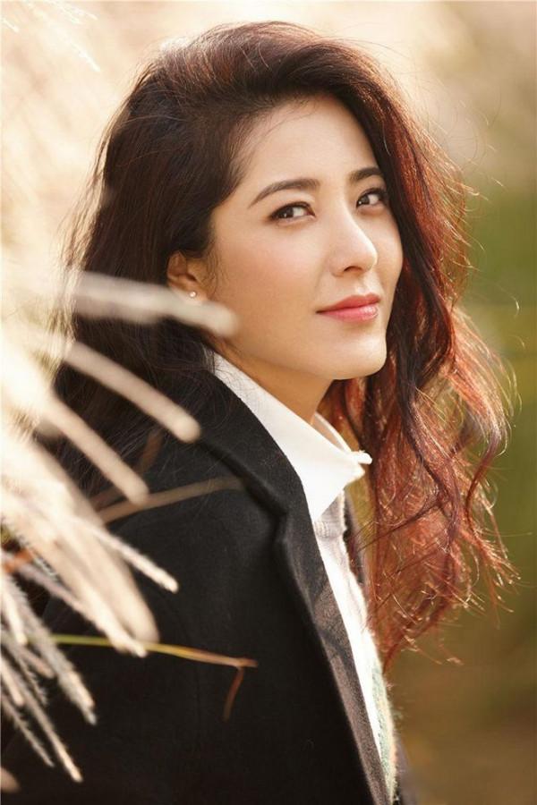 10位風韻猶存至今未婚的大齡內地女星,各有各的苦衷 10位風韻猶存至今未婚的大齡內地女星,各有各的苦衷