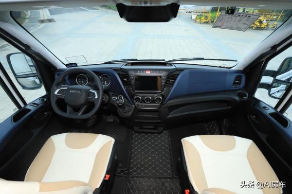 奇瑞3.0T豪華房車！配置高階，帶自動巡航，21度電，65寸家庭影院