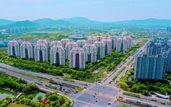 江蘇外形奇葩的小區,被稱為“墓碑樓”,網友:有人敢住嗎? 江蘇外形奇葩的小區,被稱為“墓碑樓”,網友:有人敢住嗎?