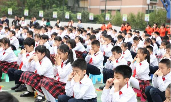 “新式體罰”悄然興起,不打也不罵,但能讓學生們身心備受煎熬 “新式體罰”悄然興起,不打也不罵,但能讓學生們身心備受煎熬