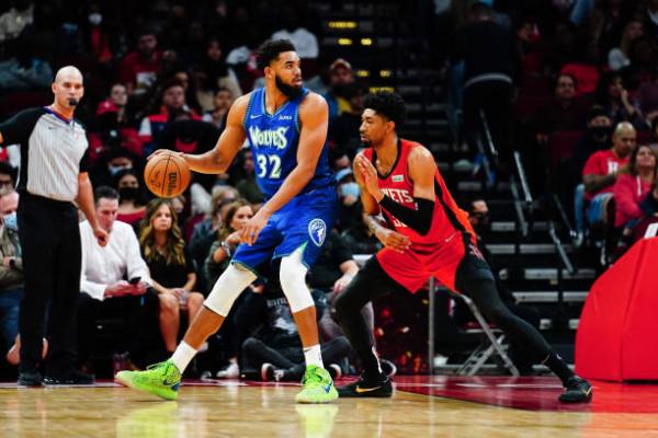 湯神復出砍17分勝騎士,庫茲馬27+22勝魔術,唐斯40+9+7克火箭 湯神復出砍17分勝騎士,庫茲馬27+22勝魔術,唐斯40+9+7克火箭