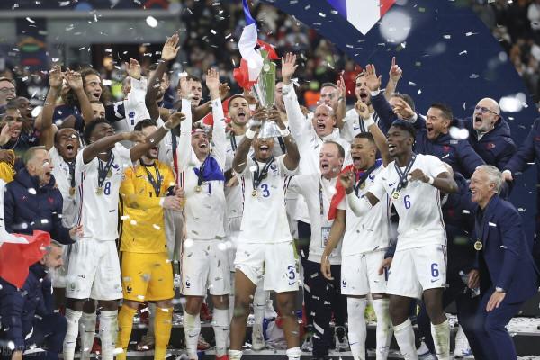 歐國聯決賽-法國2-1逆轉西班牙奪冠 姆巴佩傳射 本澤馬轟世界波 歐國聯決賽-法國2-1逆轉西班牙奪冠 姆巴佩傳射 本澤馬轟世界波