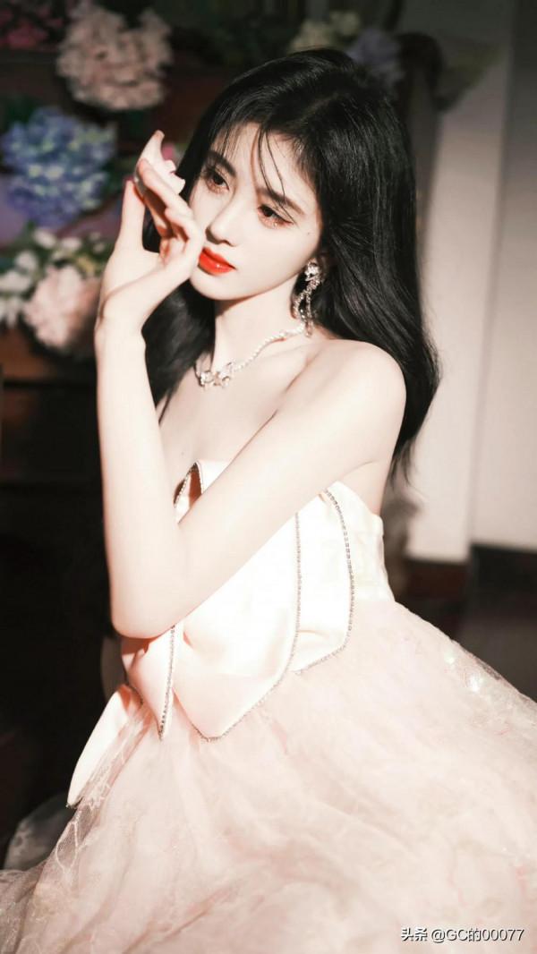 明星圖片鞠婧禕