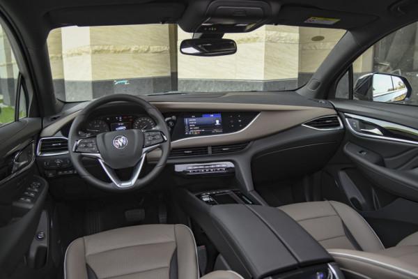 面對出行新需求,昂科旗與漢蘭達,誰能挑起家用出行的大梁? 面對出行新需求,昂科旗與漢蘭達,誰能挑起家用出行的大梁?