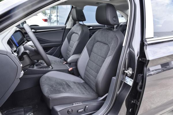 試駕速騰280TSI DSG卓越版，售價16.59萬，外觀大氣配置高，不香？