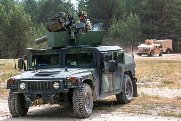 全球12種最強軍用越野車，這才是真正的“硬漢”