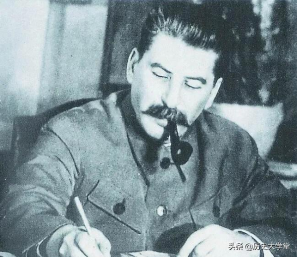 遠沒德國富裕的蘇聯，二戰為何能生產出更多武器，實現軍工逆襲