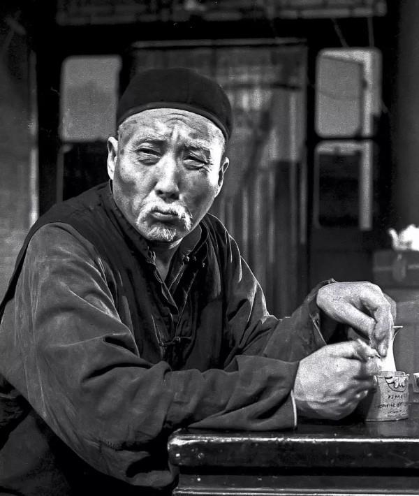 關於於是之 你不知道的幾件事 曾被青年演員罵 晚年想旅遊卻沒錢去