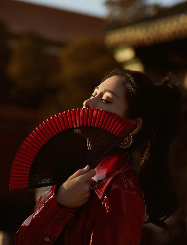 年終王炸古風濾鏡妝 你永遠可以相信故宮紅
