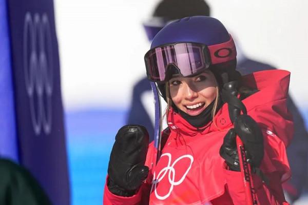 谷愛凌奪金！祝賀！