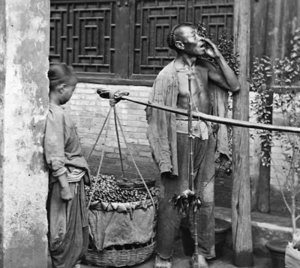 晚清普通百姓和達官貴人對比圖