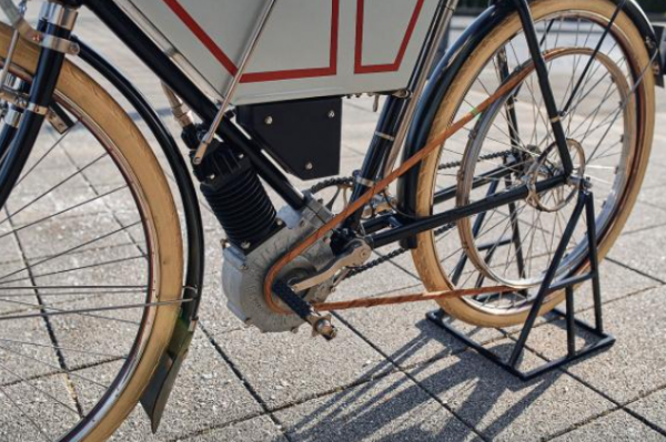 跨世紀的重逢，凱旋找回1901年第一臺原型車