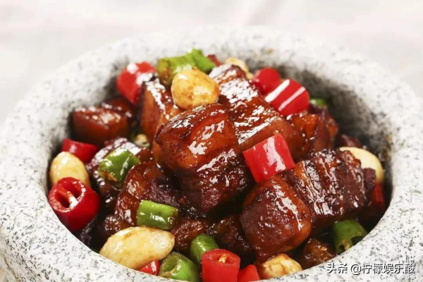 41歲謝霆鋒“最甜CP”爆紅後，王菲笑了三天：我願意退出