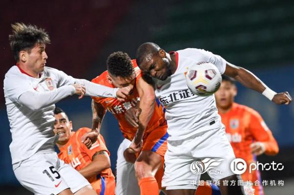 「2021中超戰報•第18輪」埃裡克破門 長春亞泰1比2憾負山東泰山
