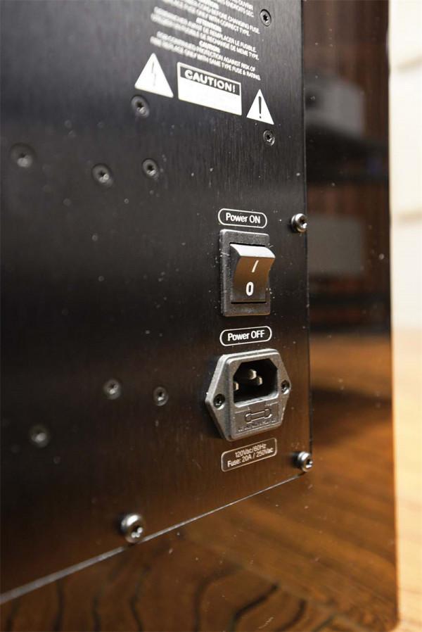 PerListen D212s低音炮:甜品級核彈 PerListen D212s低音炮:甜品級核彈