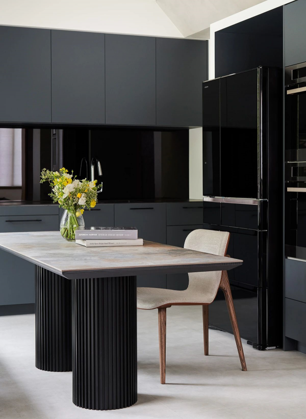 超棒改造,極簡空間,創造無限想象 超棒改造,極簡空間,創造無限想象