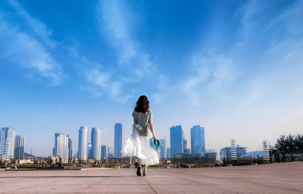 人生過半：忍了，讓了，退了