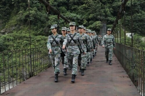 平均年齡不到25歲！西藏墨脫迎來了首批戍邊女兵