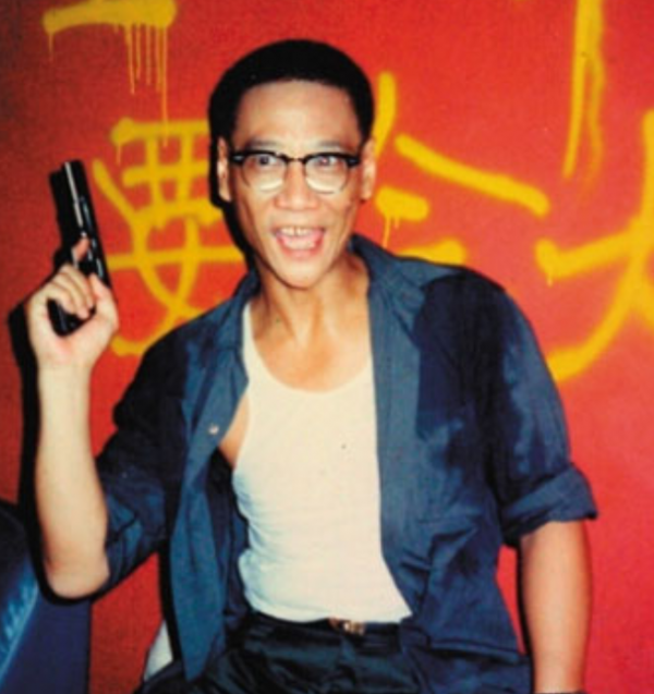 惡人之首何家駒:捧紅周潤發,3天輸光千萬家產,死後無人送終 惡人之首何家駒:捧紅周潤發,3天輸光千萬家產,死後無人送終