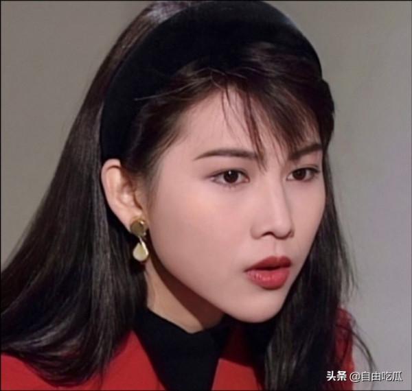 蔡少芬爆料90年代拍戲為了保持造型一個月洗一次頭：真的會長跳蚤