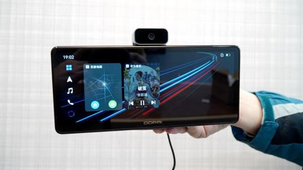 盯盯拍車載智慧屏，支援HUAWEI HiCar，跨屏流轉3K超廣角三攝
