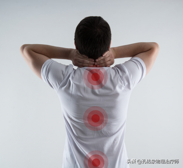 夜間或晨起腰痛，活動後會有緩解，醫生：別被誤導為腰椎間盤突出