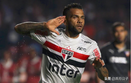 阿爾維斯被迫解約,巴薩迎來補強利好機會? 阿爾維斯被迫解約,巴薩迎來補強利好機會?