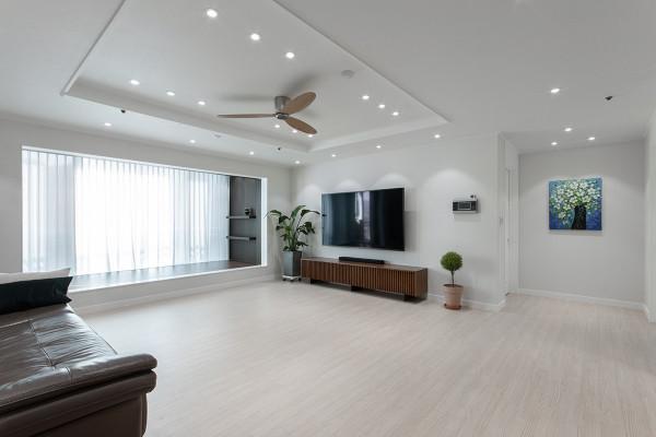 韓國夫妻堅持只丟不買,住138㎡,除必需品,家裡看不到任何雜物 韓國夫妻堅持只丟不買,住138㎡,除必需品,家裡看不到任何雜物