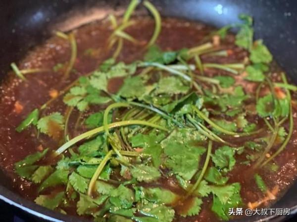 很四川！水煮肉片原來這麼簡單，麻辣味十足，色香味俱全