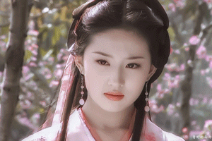 8對明星母女顏值對比，女兒美還是媽媽美？劉亦菲繼承媽媽高顏值