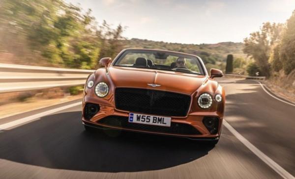 賓利全新歐陸敞篷車官圖釋出 搭W12發動機 百公里加速3.7s 賓利全新歐陸敞篷車官圖釋出 搭W12發動機 百公里加速3.7s