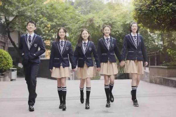 無法拒絕的 那些好看又神仙的學院風衣服穿搭 好想重回18歲 無法拒絕的 那些好看又神仙的學院風衣服穿搭 好想重回18歲