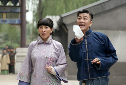 “最美孟婆”嶽麗娜：25歲嫁初戀，被老公捧上位，結婚22年生3子