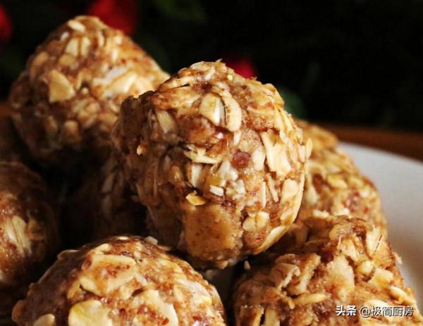 燕麥片和麥片有什麼區別?怎麼吃才會更加健康?這樣搭配才夠營養 燕麥片和麥片有什麼區別?怎麼吃才會更加健康?這樣搭配才夠營養