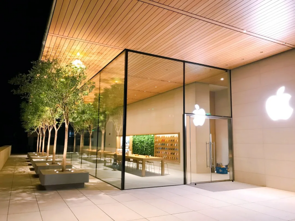 iPhone手機功能創新越來越少，外立面幕牆設計卻是越來越優秀了