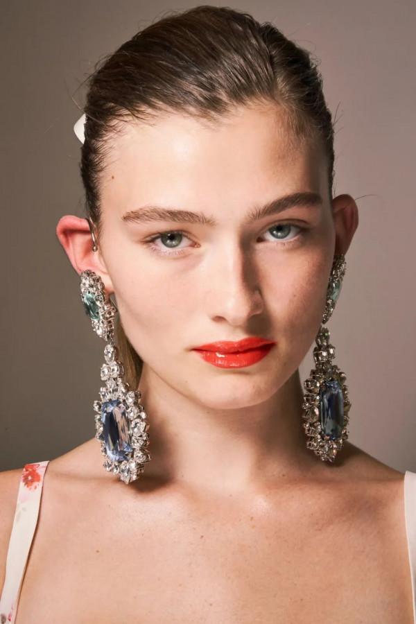 RR · TRENDS|時裝週看珠寶:流行密碼正當時 RR · TRENDS|時裝週看珠寶:流行密碼正當時