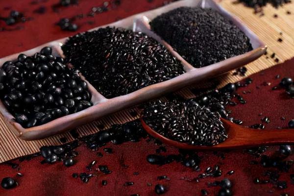 糖尿病患者不可拒絕3種黑色食物，控糖效果不一般