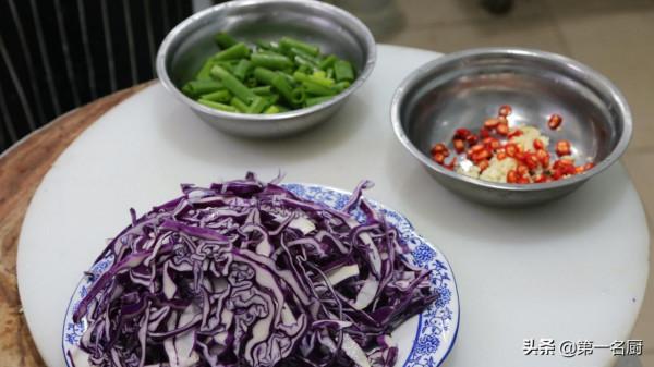 年夜飯選單已出爐，一家人6道菜，寓意六六大順，吉祥如意迎新年