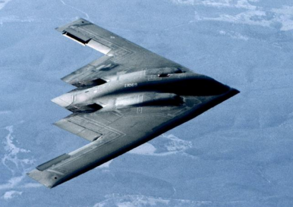 1999年北約轟炸,女記者邵雲環犧牲,丈夫雙眼重傷醒來:淚灑床前 1999年北約轟炸,女記者邵雲環犧牲,丈夫雙眼重傷醒來:淚灑床前