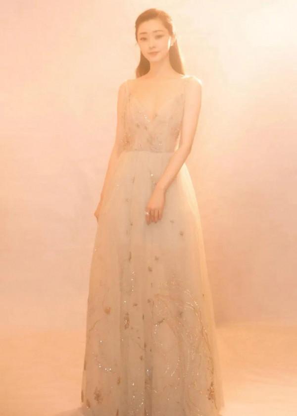 宋軼 膚白貌美 氣質甜美