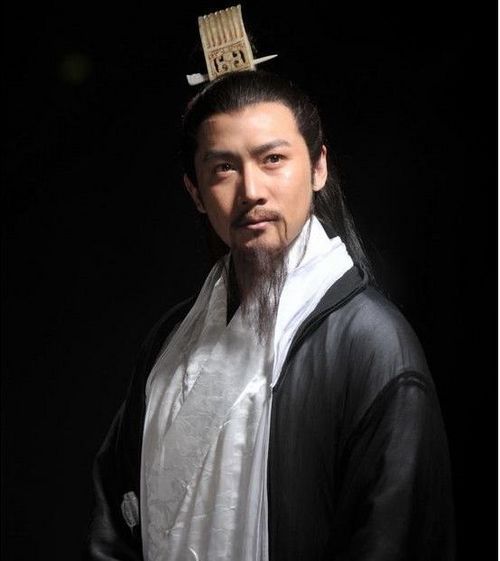 身無惡疾的諸葛亮，為何每次出征都是坐輪椅呢？