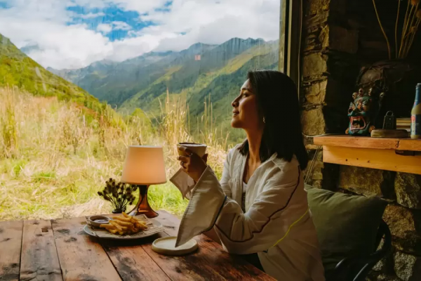 開2021最火的網紅車，打卡最熱的川西網紅店