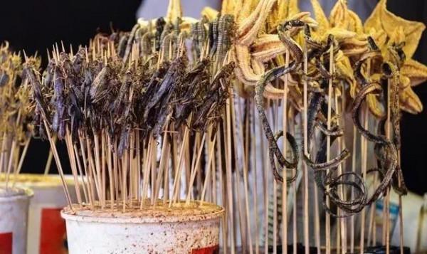 中國各地的十大“黑暗料理”，你吃過幾種？