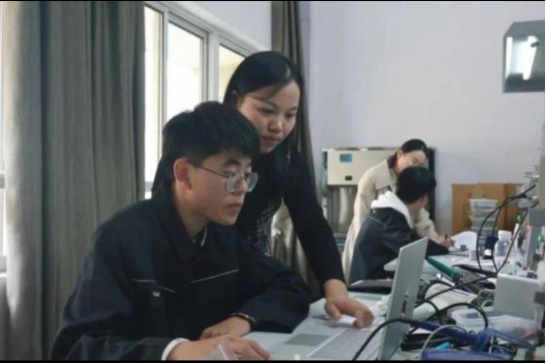 學生質疑北大博導學歷:本科非211還能當博導?結果慘遭事實打臉 學生質疑北大博導學歷:本科非211還能當博導?結果慘遭事實打臉