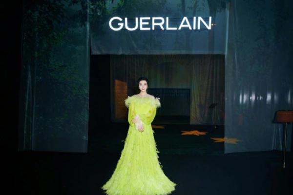 40歲怎麼了?40歲的范冰冰,狀態好,身材好,沒有中年衰老的樣子 40歲怎麼了?40歲的范冰冰,狀態好,身材好,沒有中年衰老的樣子